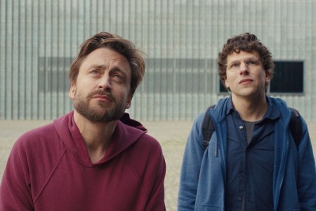 how to watch a real pain online streaming